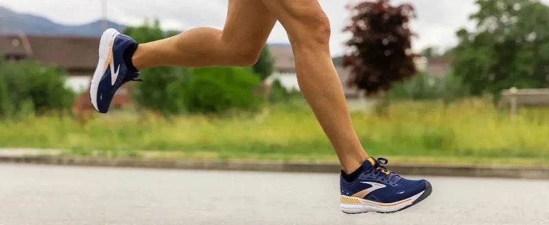 Brooks Men’s Adrenaline GTS 23 Marathon Special Running Shoes