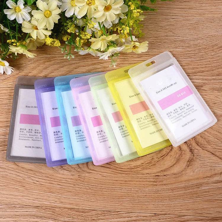 New Nurse Doctor Retractable Badge Reel with Horizontal Style Students ID Business Card Work Card Badge Holder Office Supplies