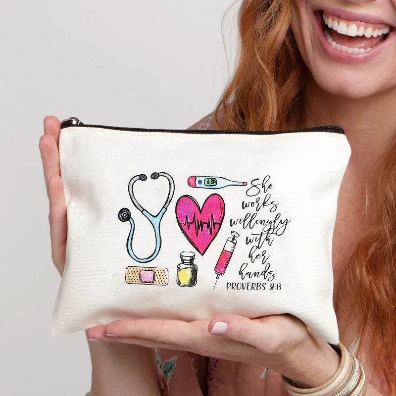 White Minimalist Nurse Makeup Bag: Trendy, Versatile Travel and Medical Literature Storage Essential – Perfect Birthday Gift White