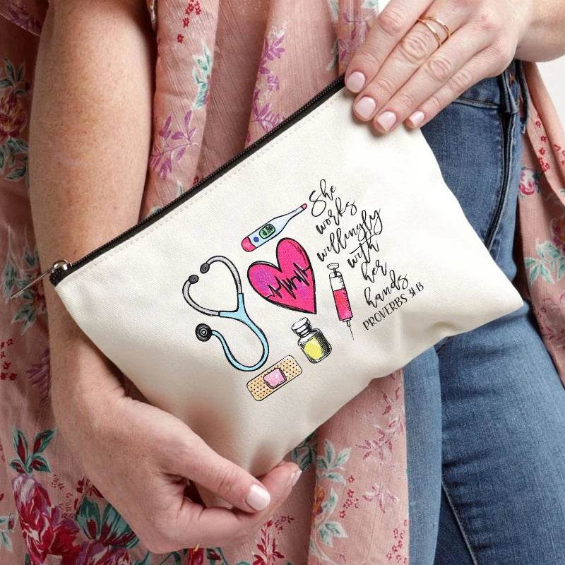 White Minimalist Nurse Makeup Bag: Trendy, Versatile Travel and Medical Literature Storage Essential – Perfect Birthday Gift