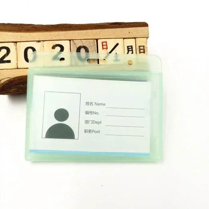 New Nurse Doctor Retractable Badge Reel with Horizontal Style Students ID Business Card Work Card Badge Holder Office Supplies Green