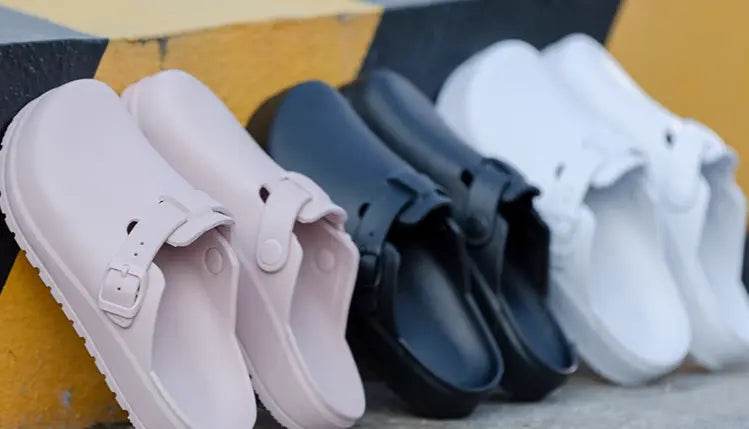 Slip-on Shoes that are non-slip and Waterproof, Nurse Shoes, Doctor Shoes