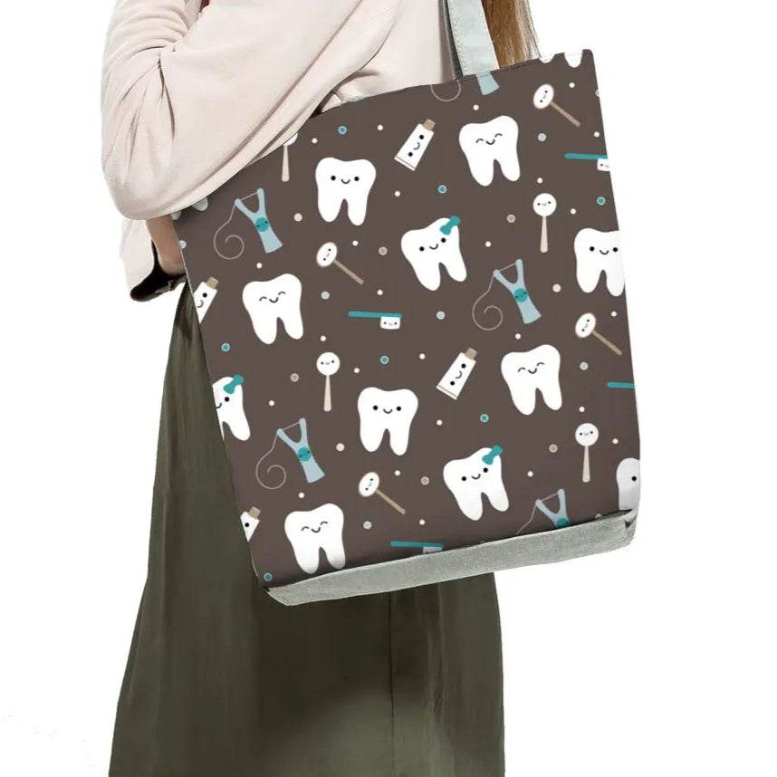Playful Cartoon Nurse Print Foldable Shoulder Bags with Large Capacity – Eco-Friendly Tote for Shopping, Travel &amp; Beach